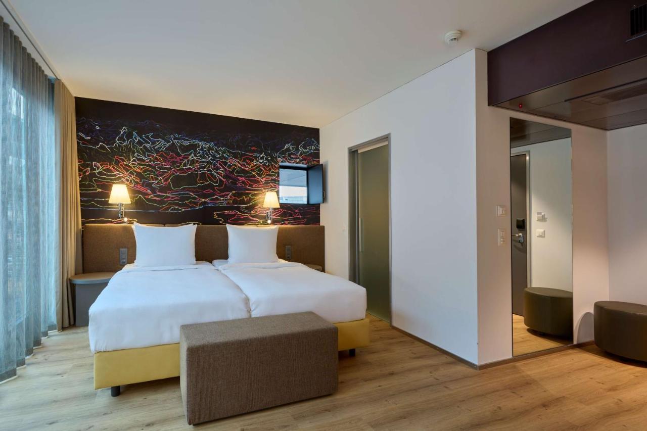 Hotel Radisson Blu Hotel, 4*