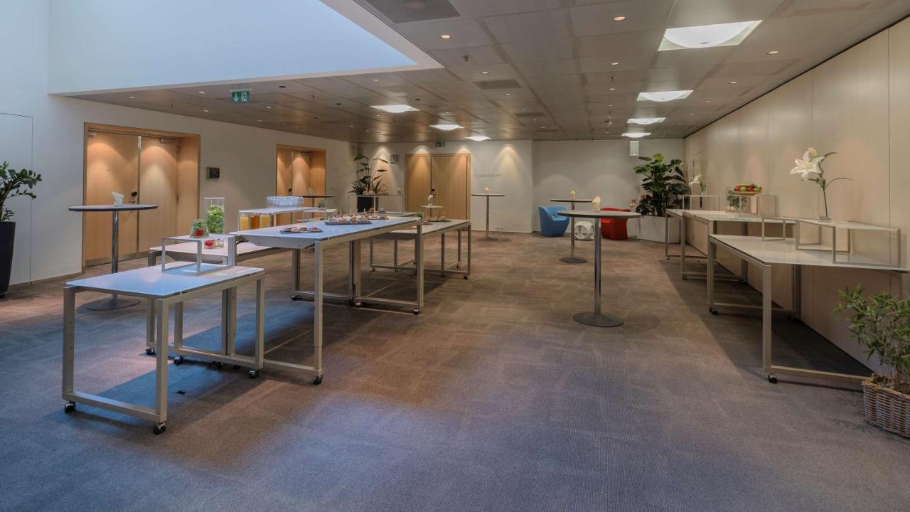 Hotel Radisson Blu Hotel, 4*