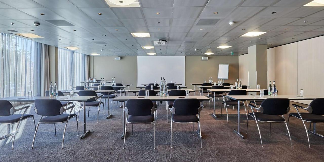 Hotel Radisson Blu Hotel, 4*